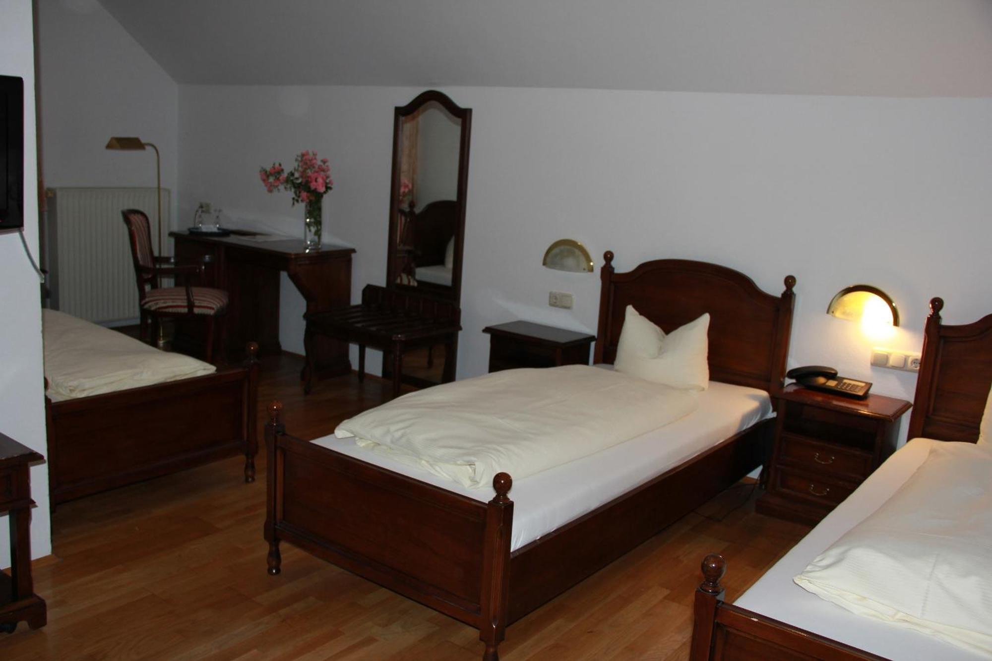 Landhotel St. Florian Sankt Florian am Inn Kamer foto